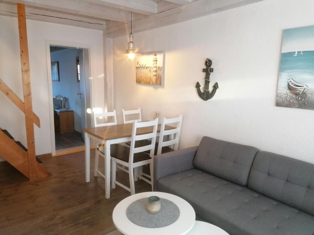 Boddenhus Auf Ruegen - Ferienwohnungen Und Pension Rappin Εξωτερικό φωτογραφία